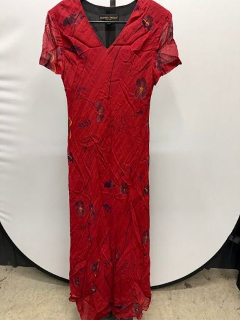 Donna Ricco Vintage Red Floral Sheath Gown
